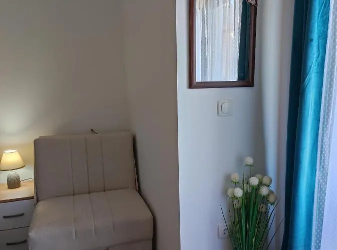 Adonis Appartement *