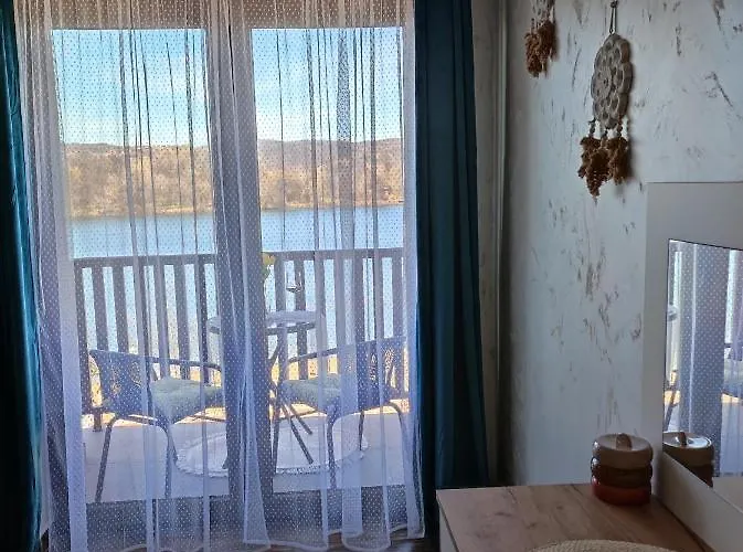 Adonis Appartement *